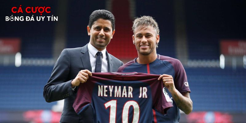 Những bản hợp đồng chấn động lịch sử